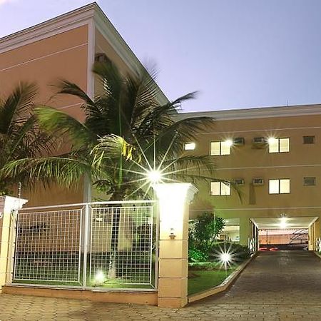 Hotel Jaguar Uberaba Bagian luar foto