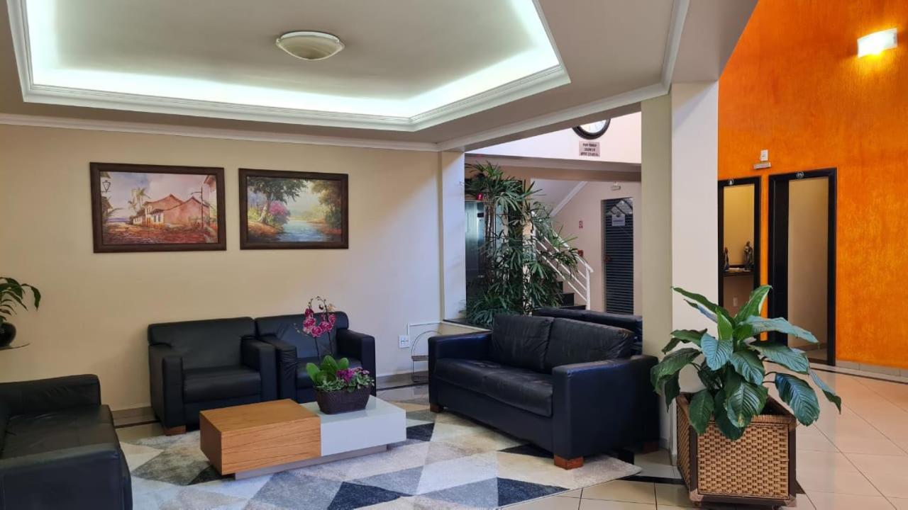 Hotel Jaguar Uberaba Bagian luar foto