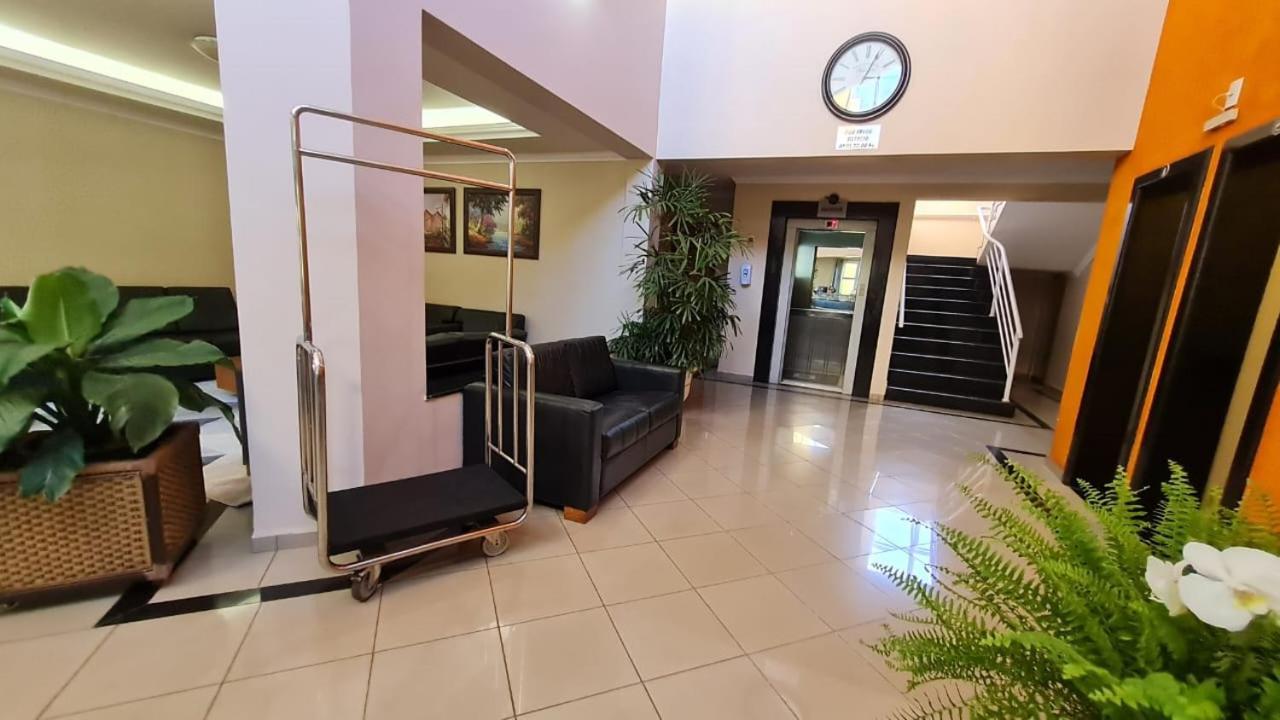 Hotel Jaguar Uberaba Bagian luar foto